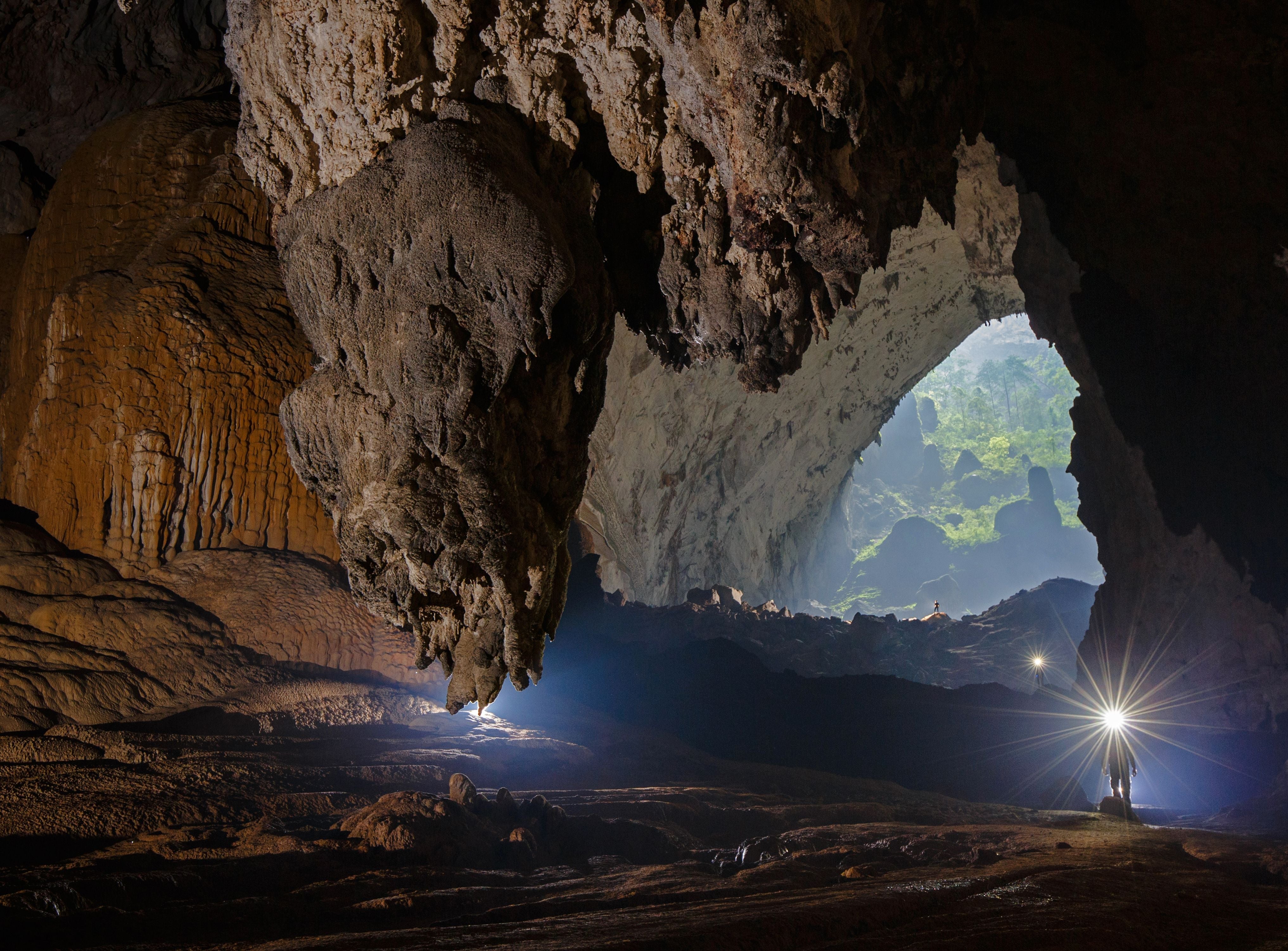 Columbia x Oxalis: Khám Phá Bản Đồ Tour Hang Động Quảng Bình 1-6 Ngày